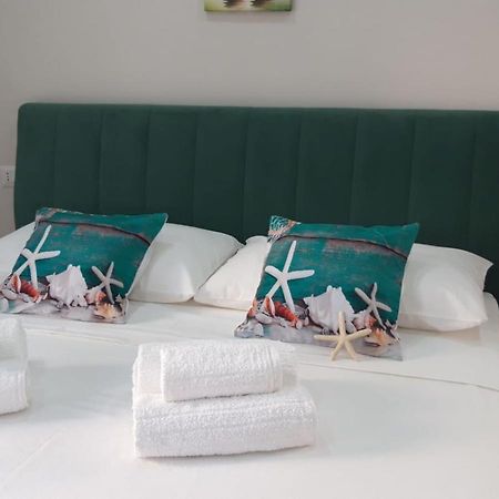 سترارو B&B Mediterraneo المظهر الخارجي الصورة